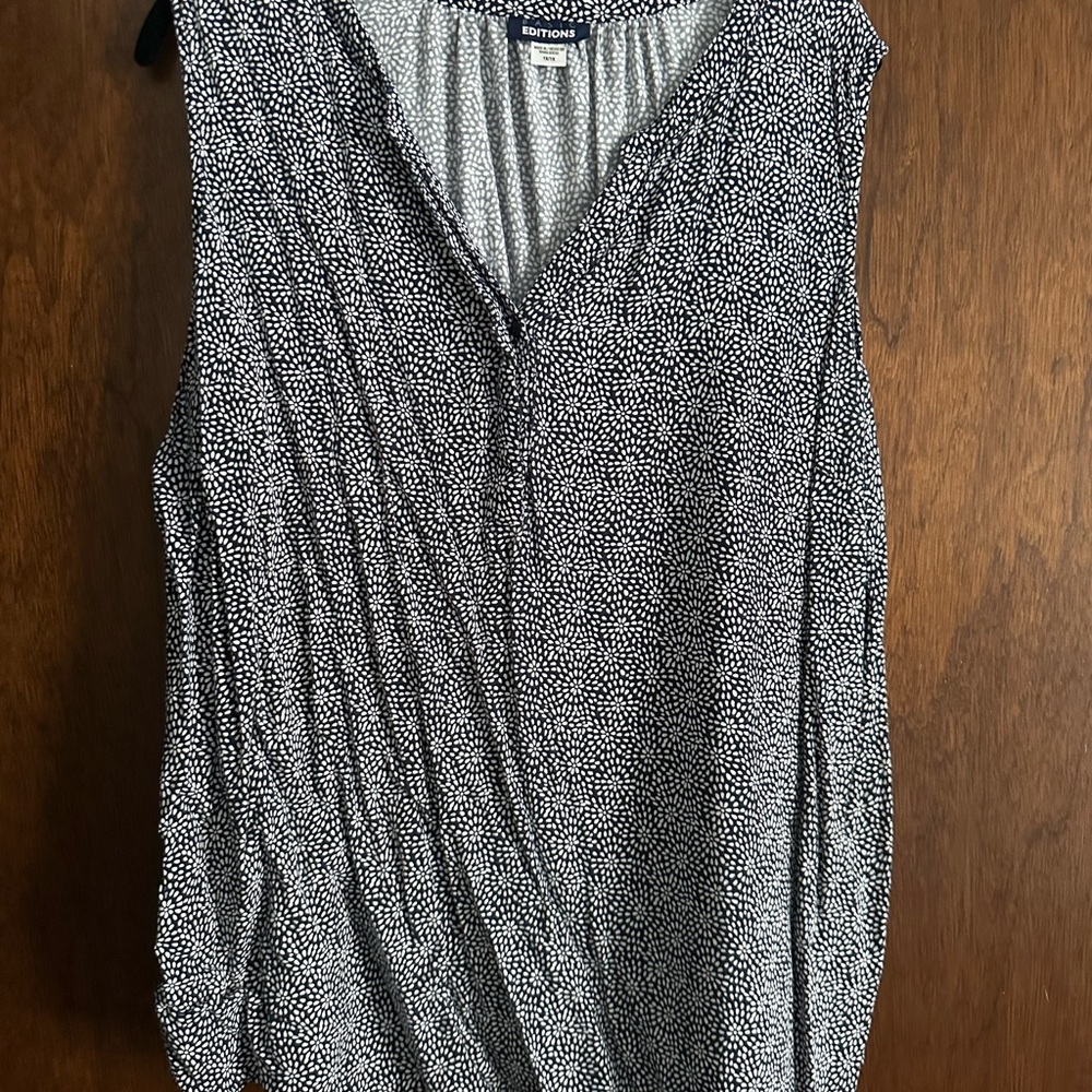 Basic Editions Monochrome Sleeveless Blouse